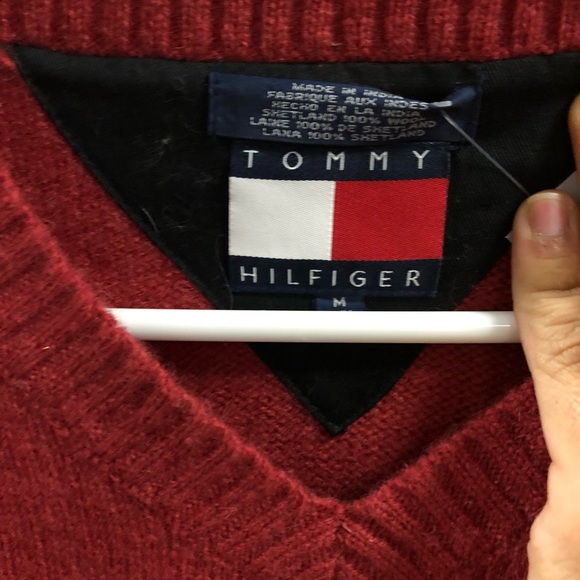 Tommy Hilfiger 90’s vintage sweater - Picture 3 of 6